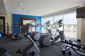Hampton Inn & Suites by Hilton Paraiso