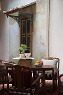 Muntri Mews