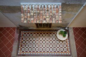 Muntri Mews