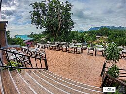Riverside Hill Resort & Restaurant