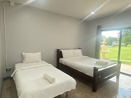 Riverside Hill Resort & Restaurant