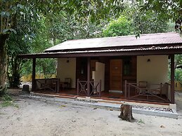 Pandan Laut Beach Resort