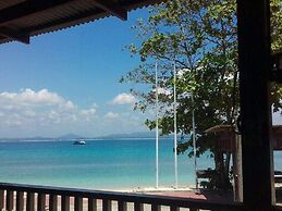 Kapas Island Resort