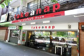 Take A Nap Hotel