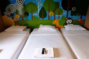 Take A Nap Hotel
