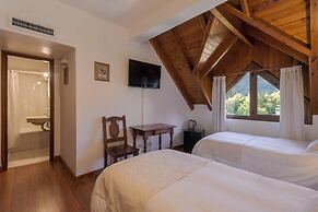 Le Chatelet Hotel