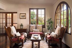 Le Chatelet Hotel