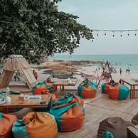 Sangthian Beach Resort