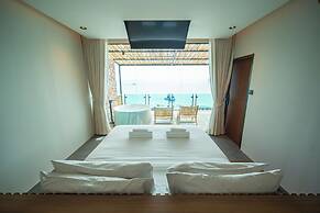 Sangthian Beach Resort