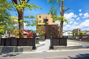 HOTEL FUJi TORiiGATE