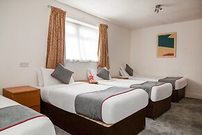 Cardiff Riverside Hotel by Belvilla