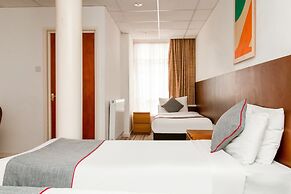 Cardiff Riverside Hotel by Belvilla