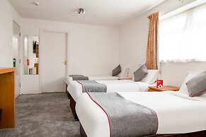 Cardiff Riverside Hotel by Belvilla