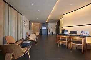 The Leverage Business Hotel Mergong