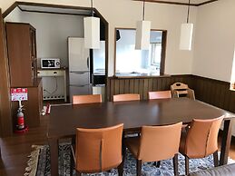 Tsuru Apartments