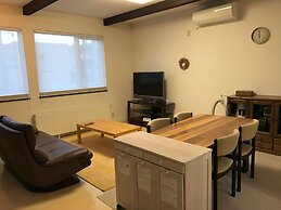 Tsuru Apartments