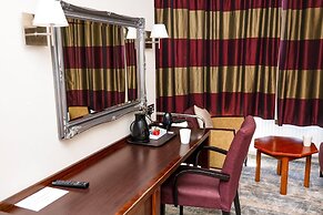 New Wilmington Hotel
