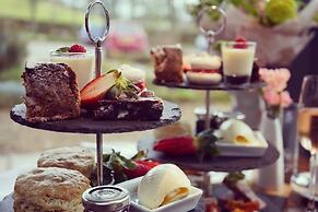 Stone House Hotel
