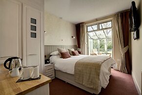 Stone House Hotel