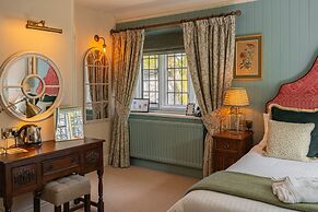 Stone House Hotel