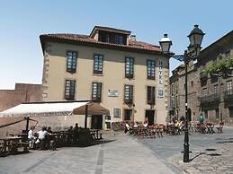 Hotel La Casona de Jovellanos