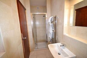 Airport Guest House