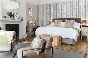 Ravenhurst Bed and Breakfast