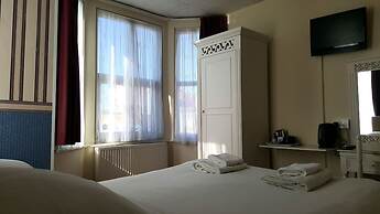 Langtry Hotel