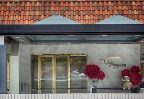 Dukgu Oncheon Hotel