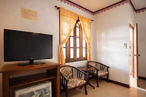 Ban Aothong Hotel