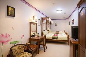 Ban Aothong Hotel