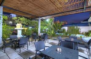 PRASATs Boutique Hotel