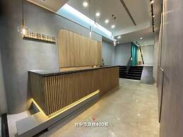 Taichung Saint Hotel