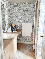 Cobblestone Bed and Breakfast