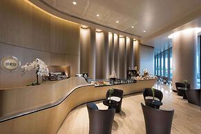 Conrad Manila