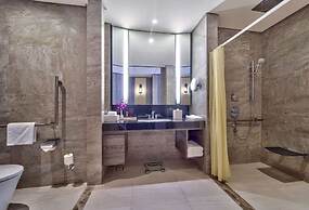 Conrad Manila