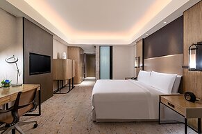 Conrad Manila