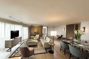 Conrad Manila
