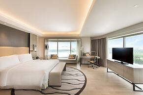 Conrad Manila