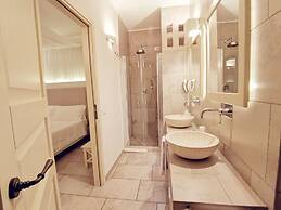 Le Nicchie Guest House