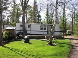 Jell-E-Bean Campground and Trailers