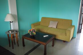 BB House Beach Residences