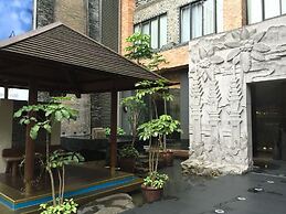 Einhan Resort