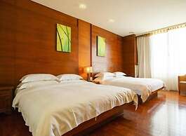 Einhan Resort