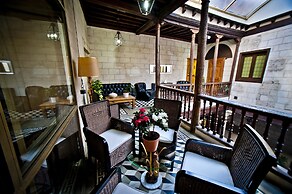 Hotel Condes de Castilla