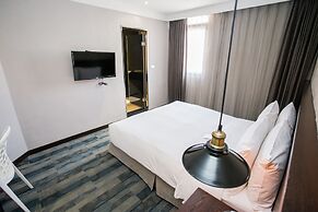 Khan Hotel