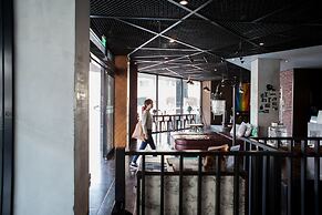 Khan Hotel