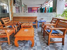 Orange and Co