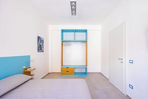 Brombeis Double Bedroom Center by Napoliapartments