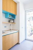 Brombeis Double Bedroom Center by Napoliapartments
